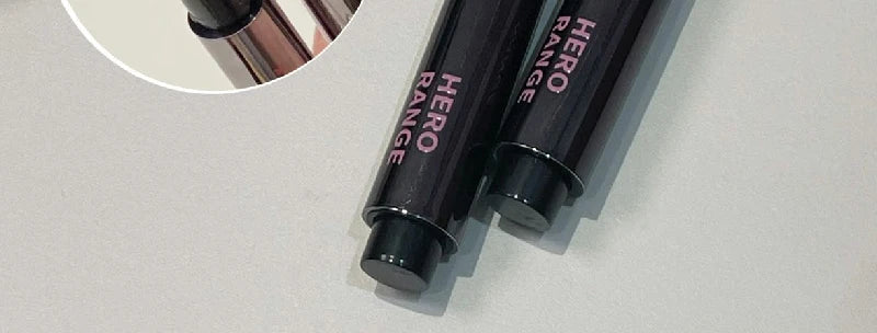 Mirror Lipstick Has A Smooth Texture Rich Color And Film Forming That Won't Dry Out Or Get Stuck Moisturizing And Pouty Lips