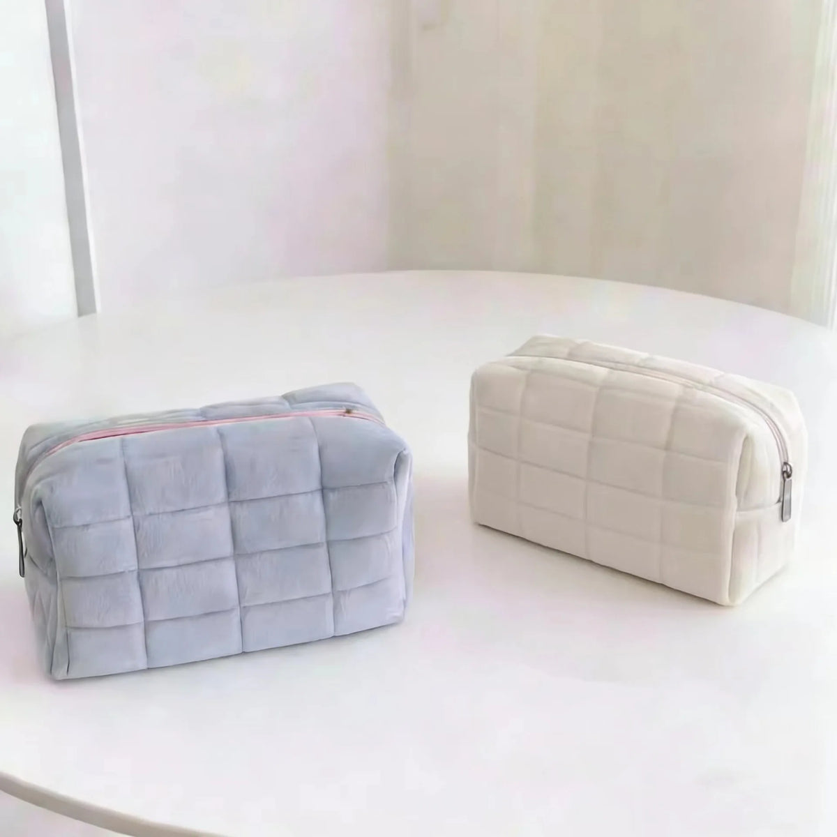 HOMEFISH Stylish Large‑Capacity Pillow‑Shaped Storage Bag, Portable Multifunctional Cosmetic & Pen Pouch For Women Daily Carry