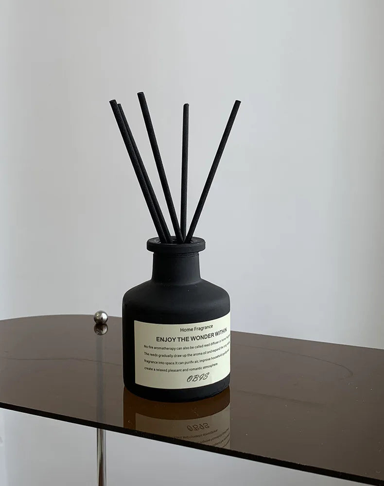Aromatherapy Essential Oil Flameless Freesia Jasmine Fragrance Oil with Reed Diffuser Stick Home Room Air Freshener Decor 50ml