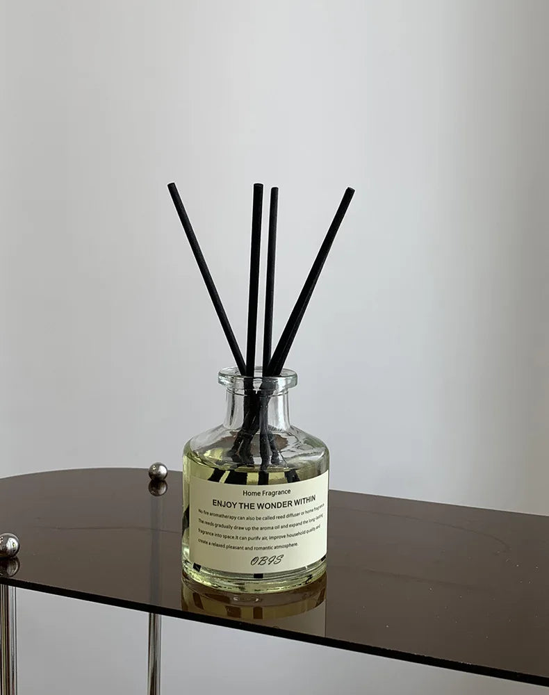 Aromatherapy Essential Oil Flameless Freesia Jasmine Fragrance Oil with Reed Diffuser Stick Home Room Air Freshener Decor 50ml