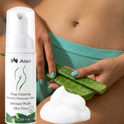 Aloe Vera Intimate Care Wash for Women: A Mildly Acidic Cleanser That Is Gentle and Non-Irritating, Suitable for Daily Care.