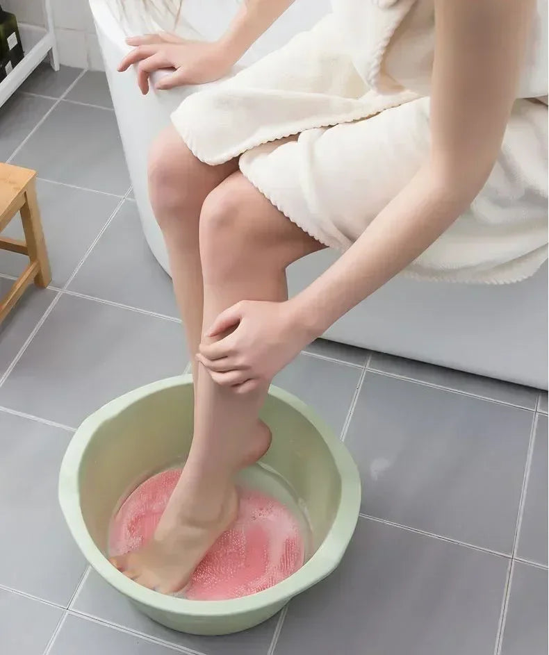 Silicone Rub Back Brush Bathroom Non-slip Wash Foot Pad Massage Shower Mat with Sucker Bath Massage Foot Exfoliating Brush Pad