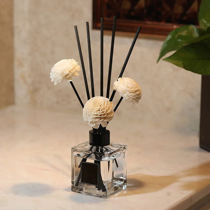 Flameless Home Fragrance Freesia Lavender Aromatherapy Oil with Reed Diffuser Stick Liquid Air Freshener Room Decor Ornaments