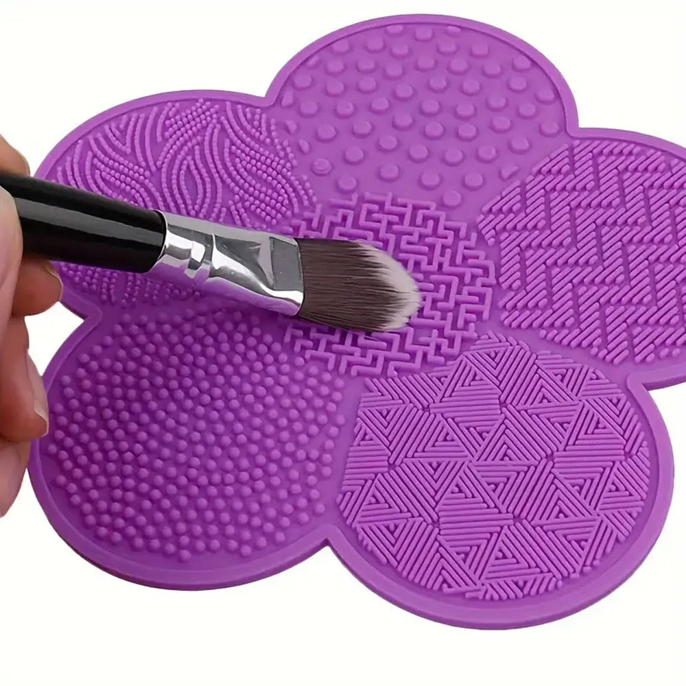 1Pcs Silicone Makeup Brush Cleaning Mat, Flower Shape Makeup Brush Cleaner Pad, Portable Makeup Brush Cleaner With Suction Cup