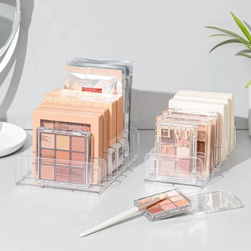 7-Compartment Desktop Makeup Organizer Plastic Storage Box for Cosmetics Blush Eyeshadow Display Tray - Clear Plastic