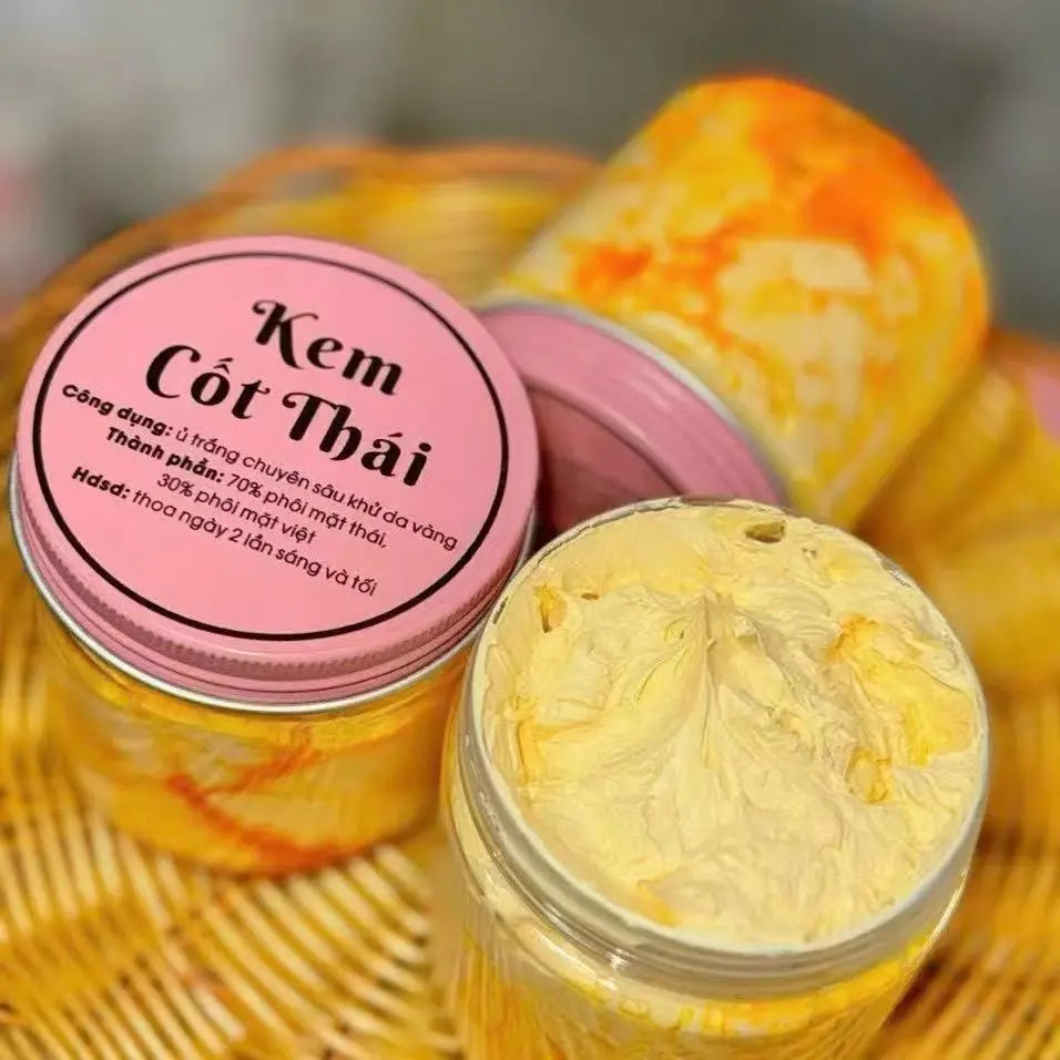 Kem Body Cốt Thái Rỉ Dầu Vàng Nắp Hồng 200gram Trắng Mịn Da , Chống Lão Hóa , Dưỡng ẩm Da