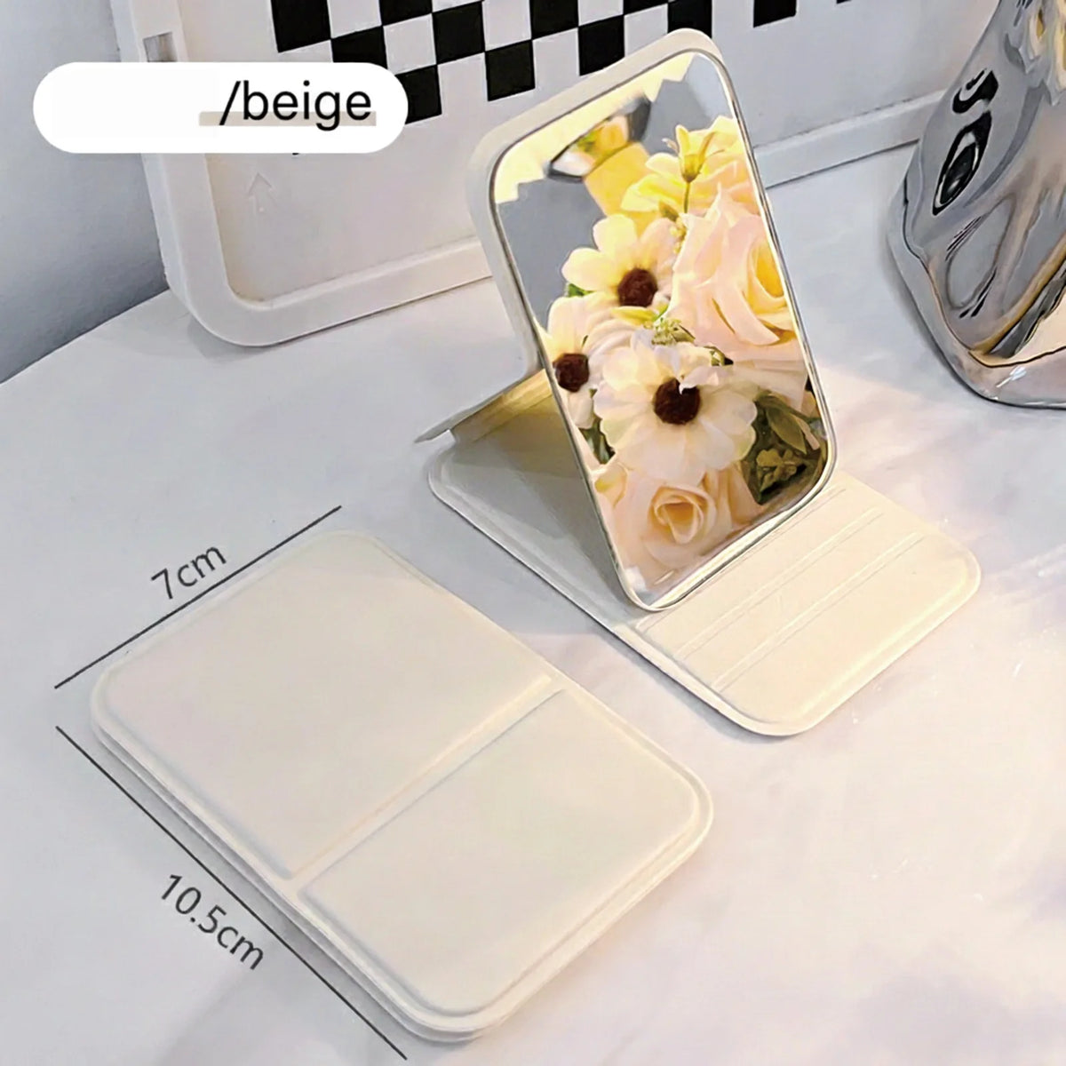 1pc Mirror Makeup Mirror Portable Folding Mirror Girl Makeup Mirror HD Desktop Stand up Mini Portable Small Mirror Travel
