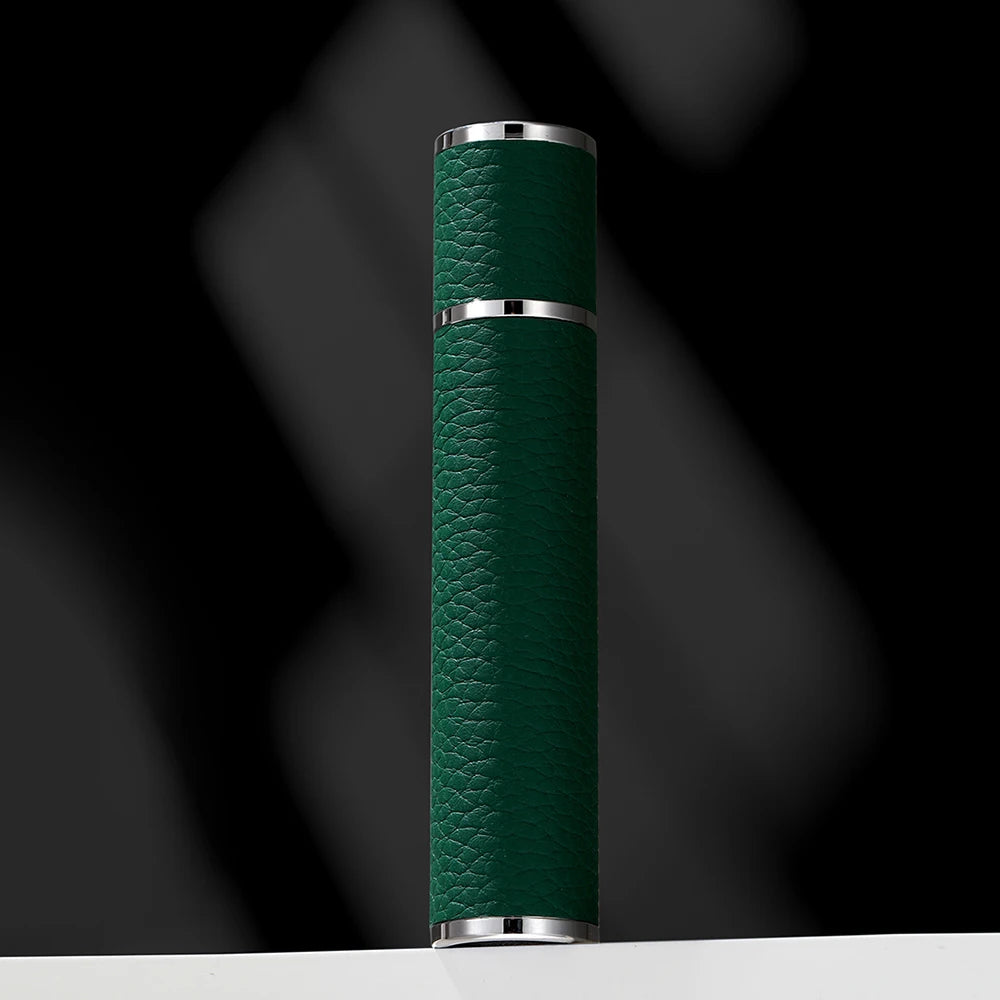 Louischanzl 10ml magnet Perfume Atomizer Bottle Portable leather Sprayer for Boarding Tight Sealing Travel Perfume Spray gift