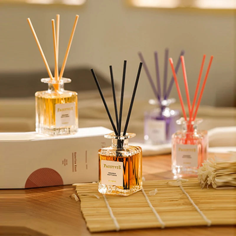 50ml Flameless Home Fragrance Room Flameless Freesia Jasmine Fragrance Oil with Reed Diffuser Stick Home Room Air Freshener Deco