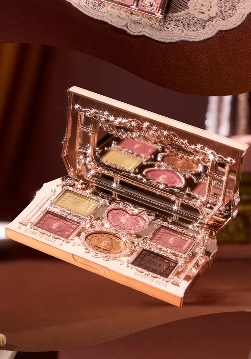 Flower Knows SWEETIE BEAR Highly Pigmented Eye Makeup Palette Eye Shadows Long Lasting Matte Shimmer Finish Cosmetics Gift Kit