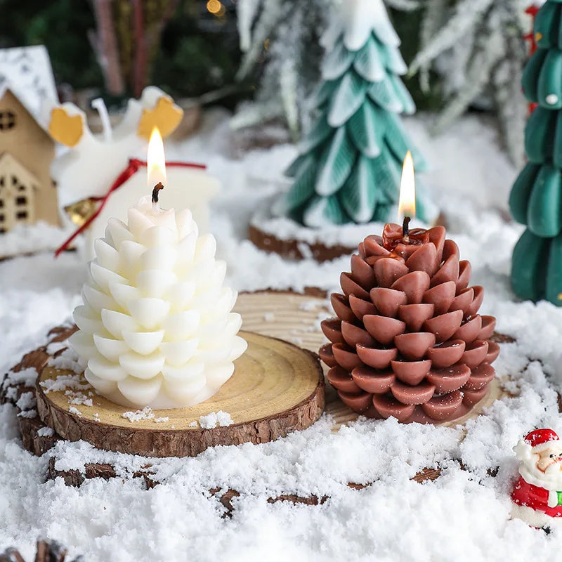 1PC Christmas Pine Cone Fragrance Candle Handmade Creative Soybean Wax Pine Cone Ornament Pendant Ins Wind Decoration