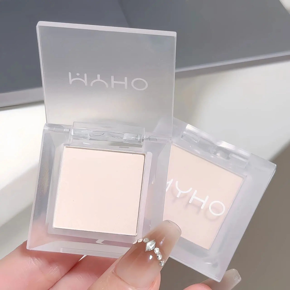1Pcs Monochrome Matte Highlight Smoked Eye Shadow Plate Powder Is Delicate and Durable, Naturally Brightening Dopamine Eye Shado