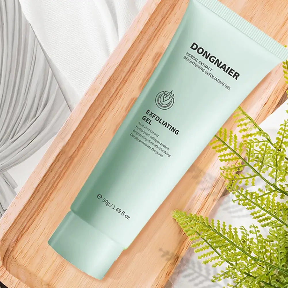 Herbal Exfoliating Gel for Deep Skin Cleansing Exfoliating, Moisturizes and Brightens Complexion Facial Care 50g 1pcs