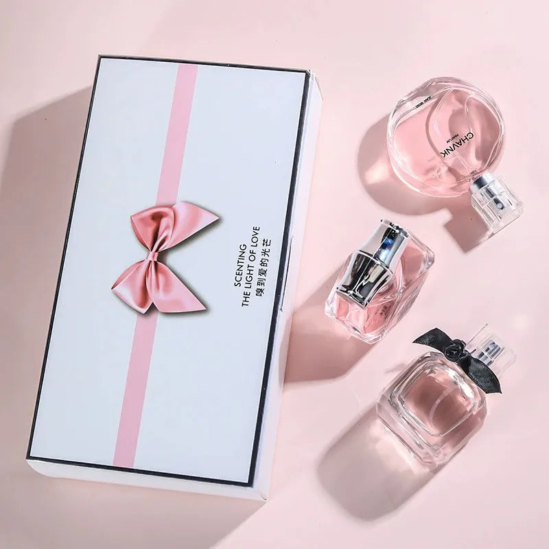90ML(30mlx3PCS) Eau De Parfum Gift Box Feminino Spray Fresh Light Scent Floral Fruity Chypre Notes LongLasting Women Perfume Set