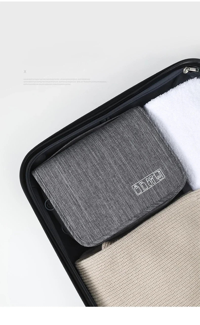 Waterproof Oxford Travel Wash Bag, Portable Hanging Cosmetic & Toiletry Organizer for Men & Women