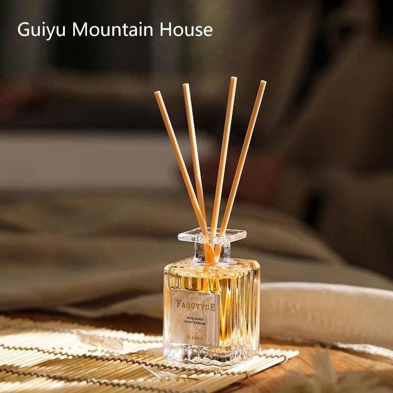 50ml Flameless Home Fragrance Room Flameless Freesia Jasmine Fragrance Oil with Reed Diffuser Stick Home Room Air Freshener Deco