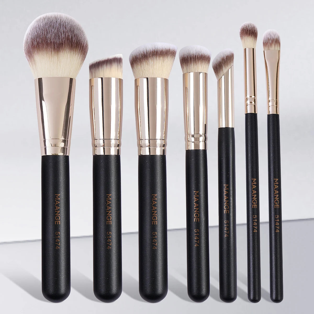 MAANGE 7pcs/set Makeup Brushes for Cosmetic Foundation Powder Concealer Blush Brush Blending Soft Bristles Beauty Tools